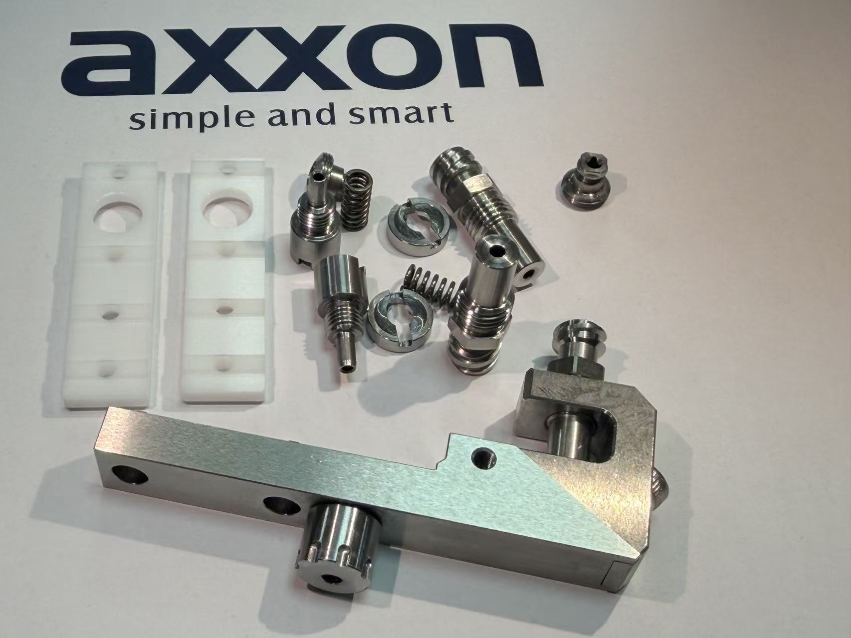 Пиезо вентил Axxon
